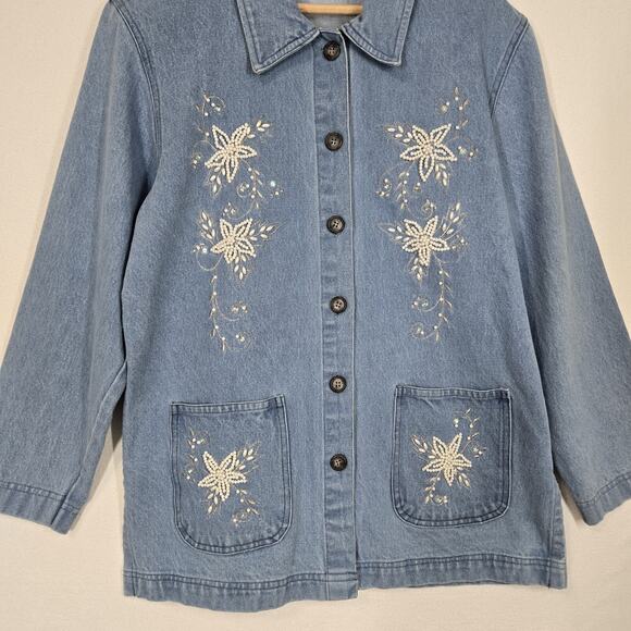 VTG Denim Jean Jacket Shacket Sz M Blue Silver Embroidery Pearls Pockets Boho - Picture 3 of 15